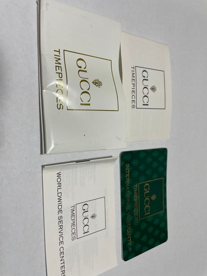 極美品 GUCCI グッチ チェンジベゼル12色完備 箱、保証書付き　稼働