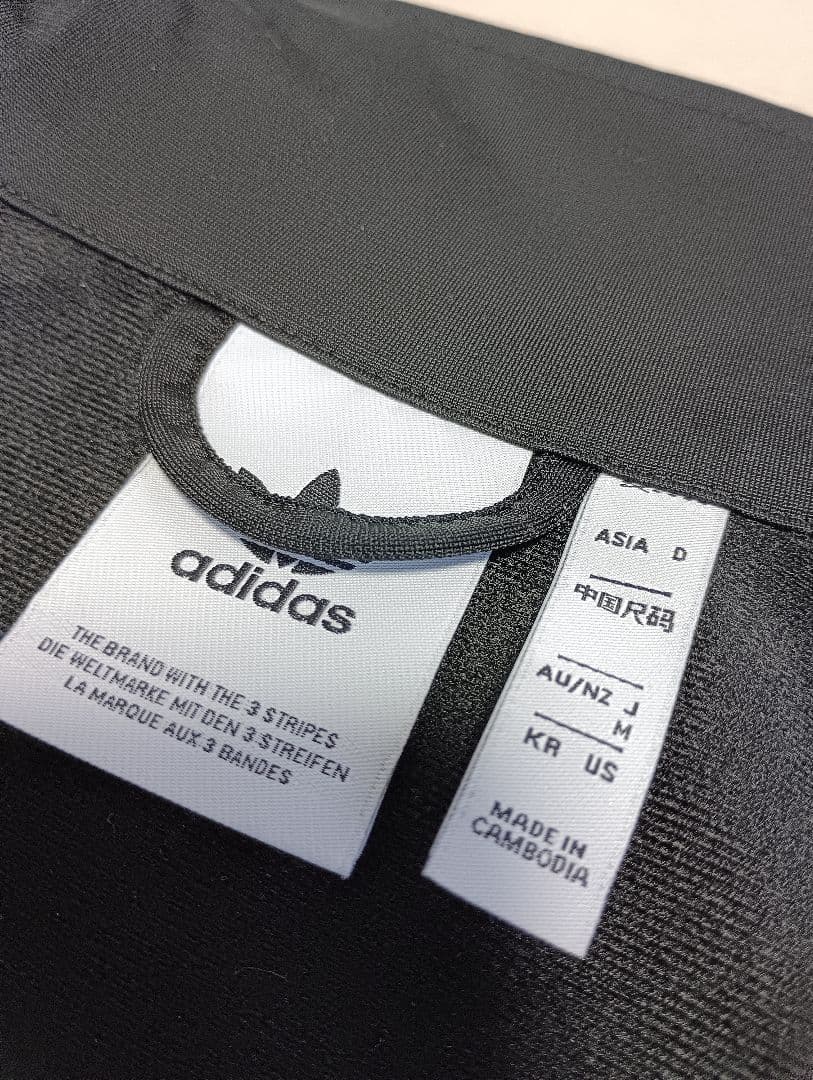 adidas ブラック ファイヤーバード M 美品 IJ7058