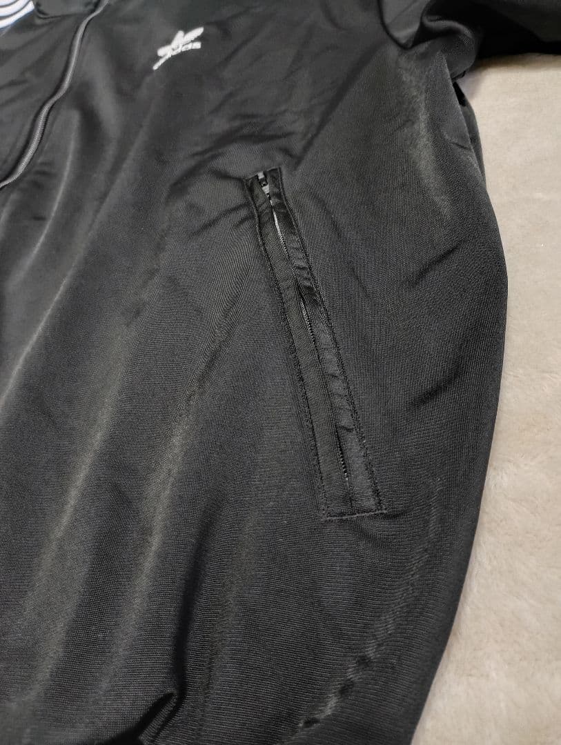 adidas ブラック ファイヤーバード M 美品 IJ7058