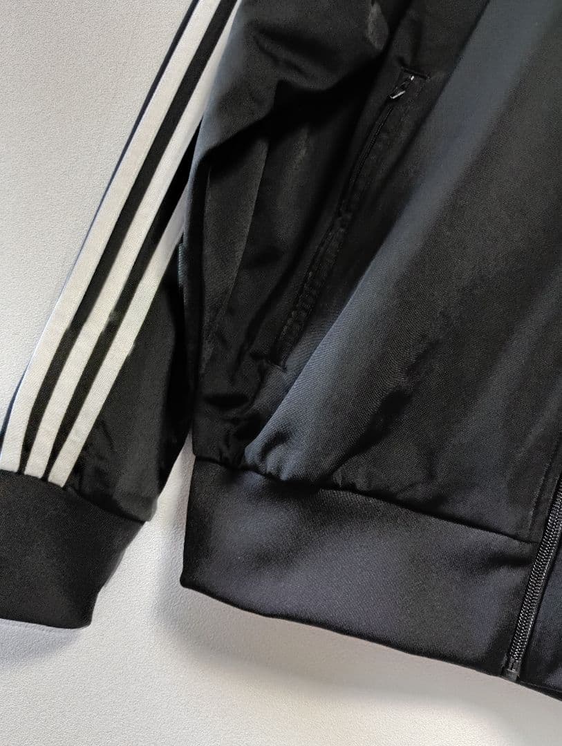 adidas ブラック ファイヤーバード M 美品 IJ7058