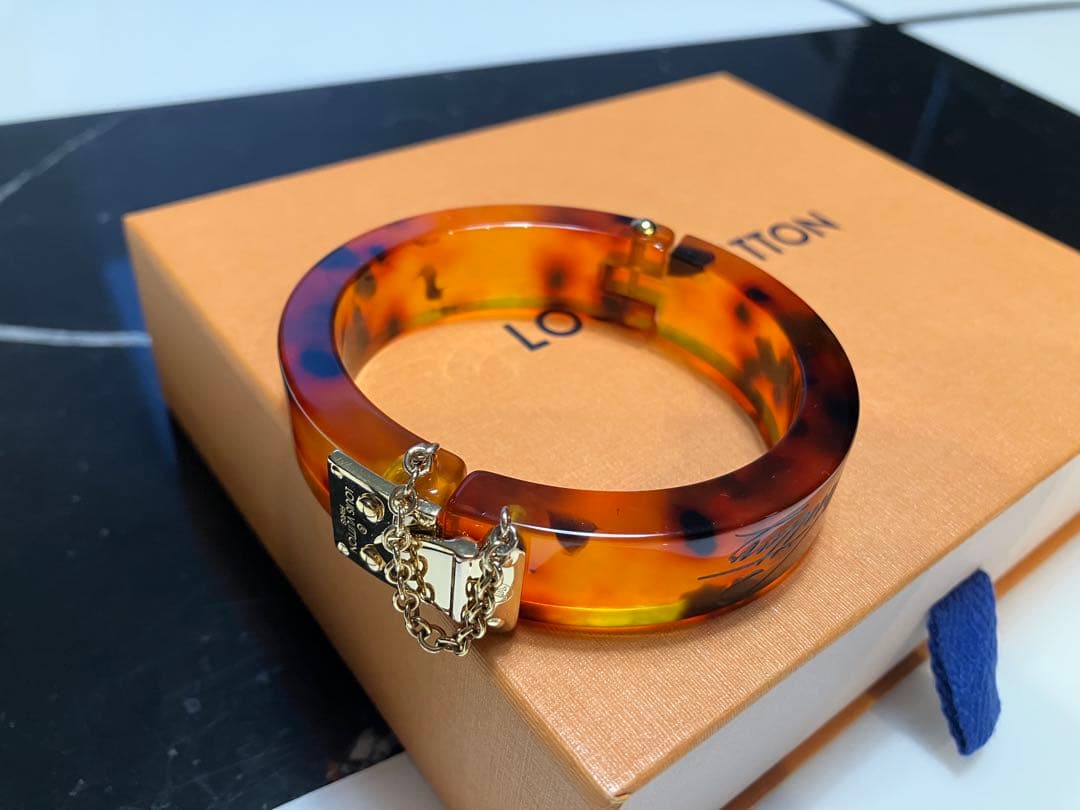 ★★もこもです★★ 【極美品】ルイヴィトン ブラスレロックミー バングル