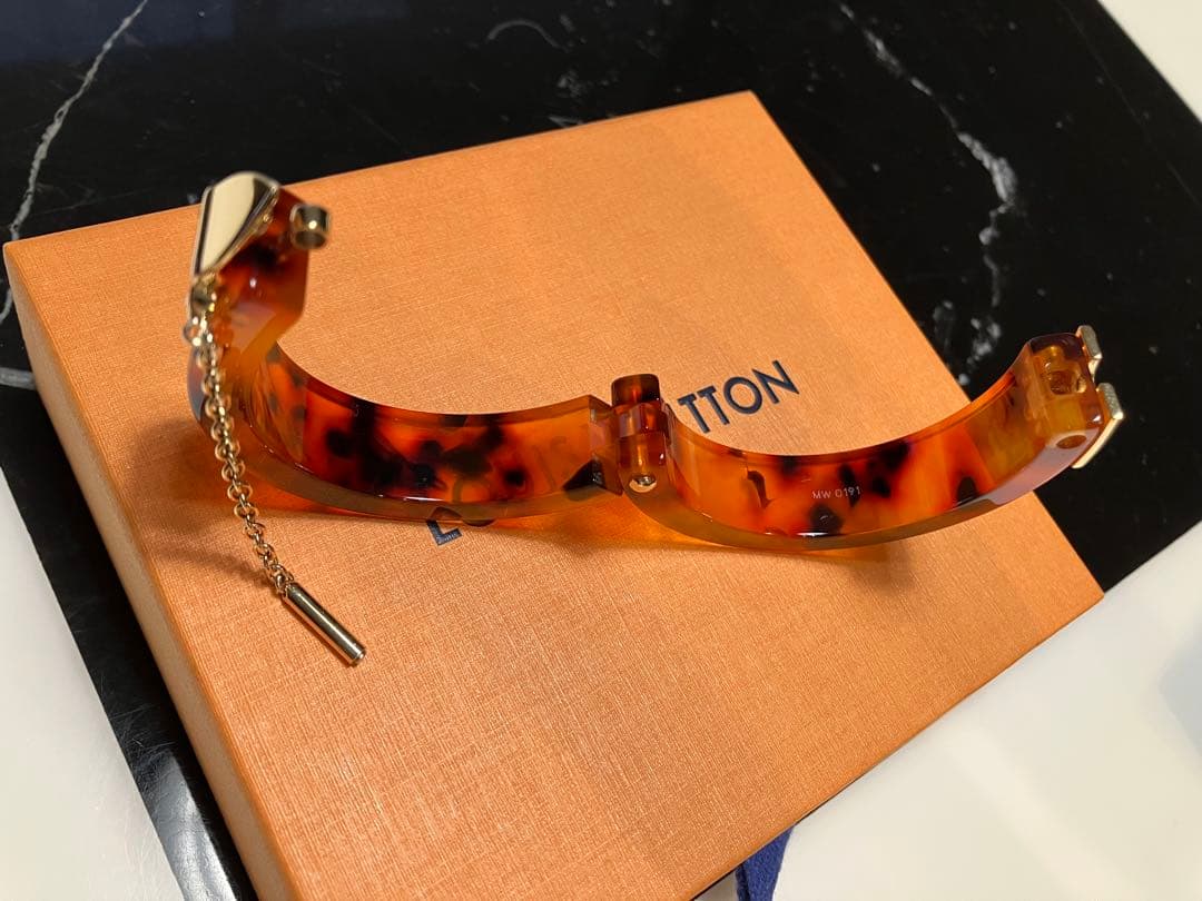 ★★もこもです★★ 【極美品】ルイヴィトン ブラスレロックミー バングル