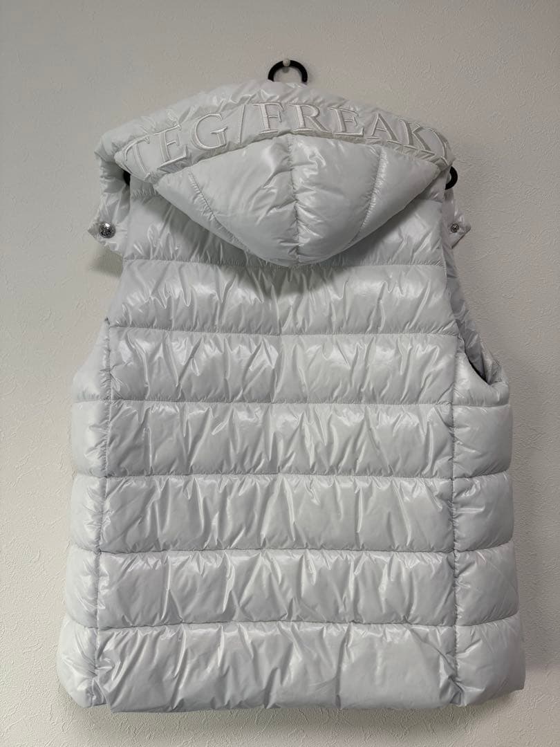 アダムスジャグラー ダウンベスト