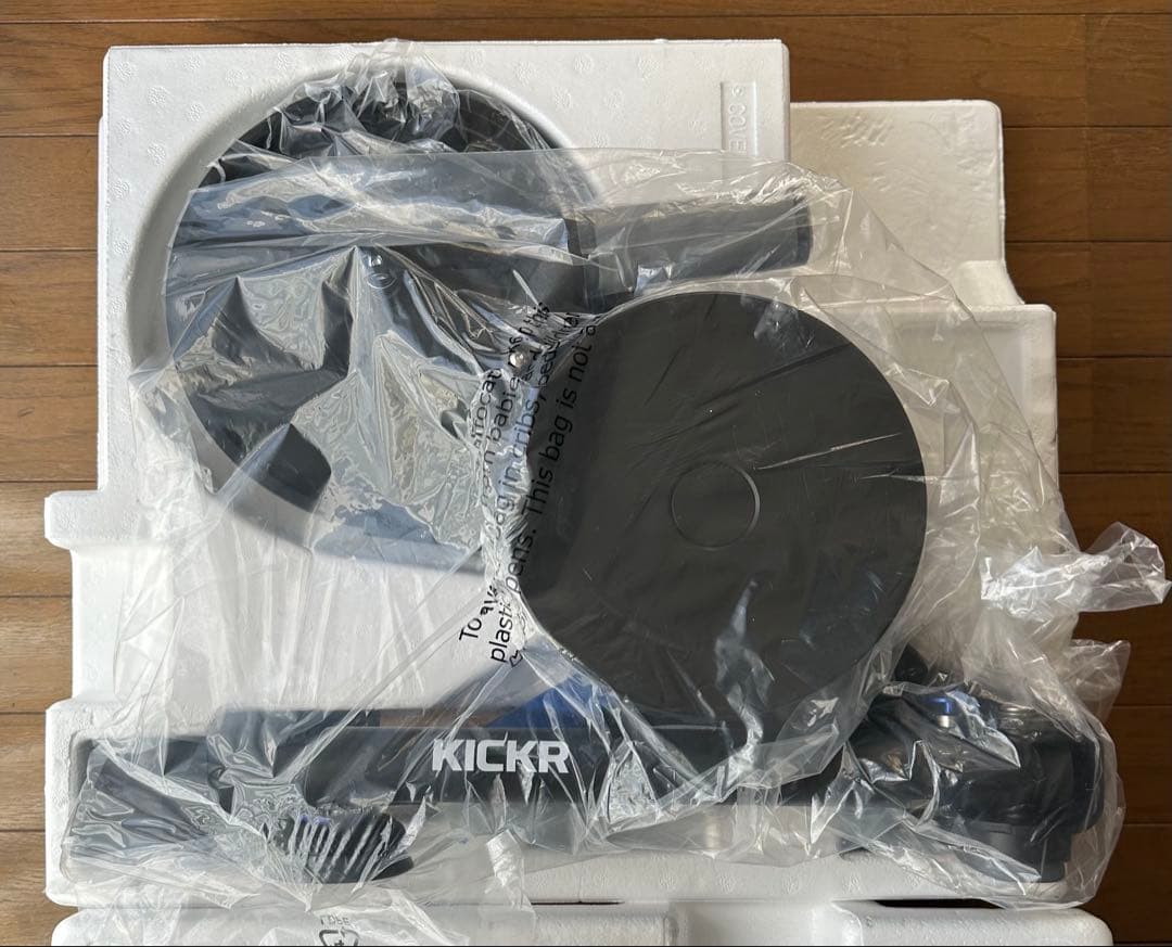 Wahoo KICKR v6 固定ローラー