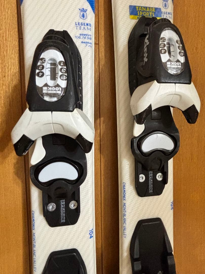 DYNASTAR スキー板