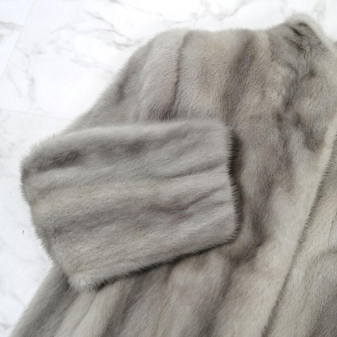 サファイヤミンク　毛皮 コート　毛並み良好　リアルファー　8　高級　MINK