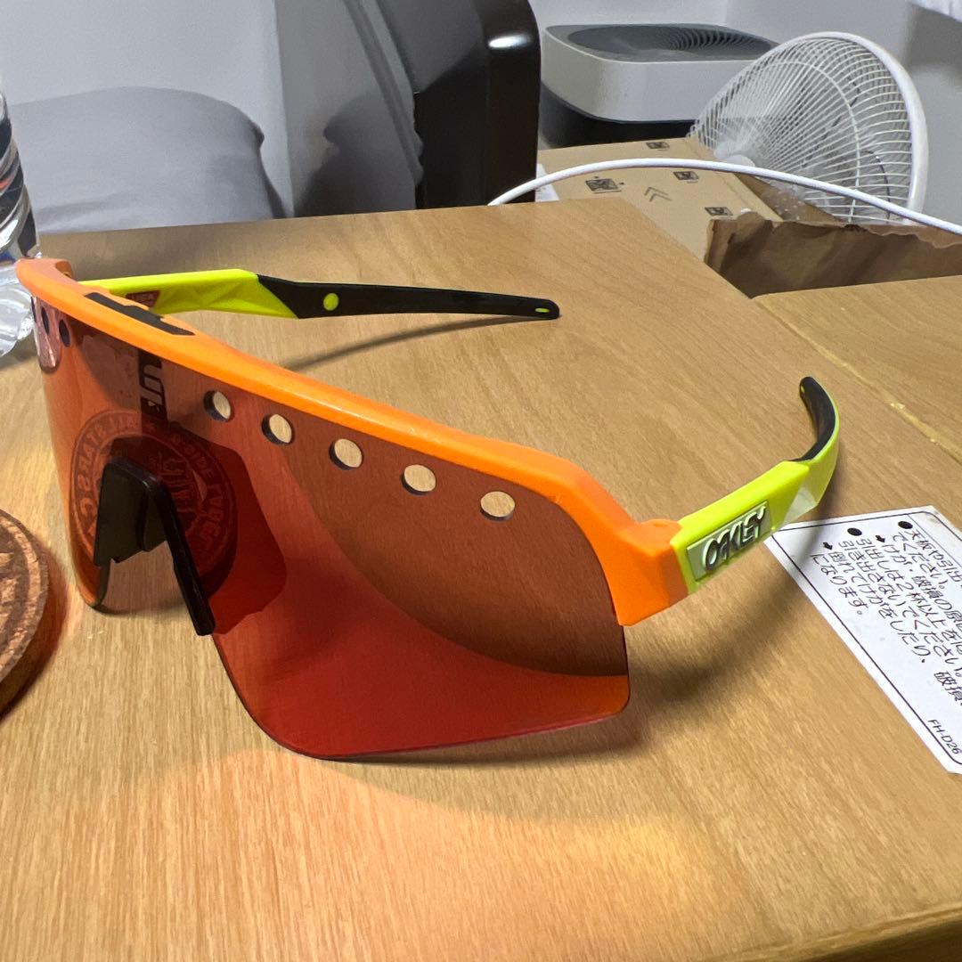 小物 OAKLEY sutoro lite sweep