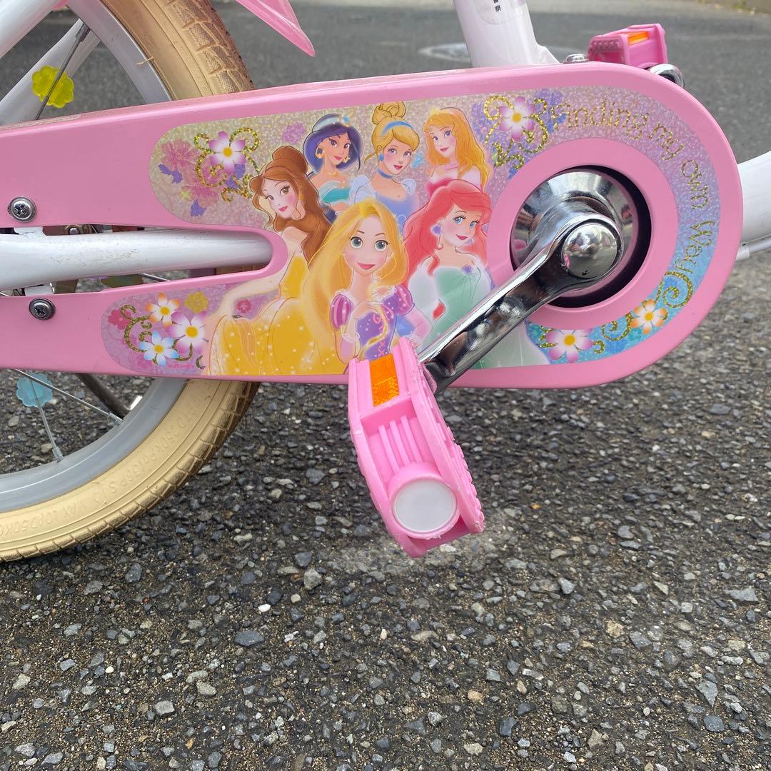 プリンセス　自転車16インチ補助輪付き
