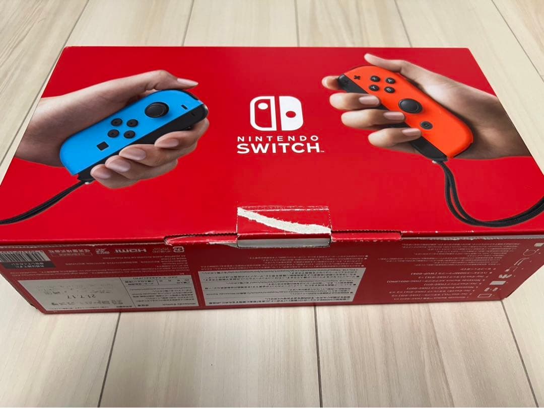 Nintendo Switch 本体 赤青Joy-Con セット