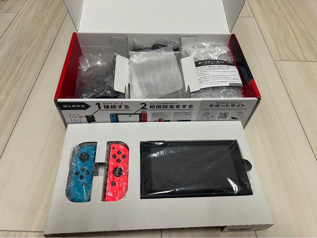 Nintendo Switch 本体 赤青Joy-Con セット