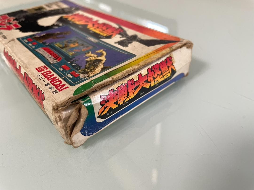 バンダイ　ＬＳＩゲーム　ゴジラ　決戦大怪獣（ＫＥＳＳＥＮＤＡＩＫＡＩＪＵ）