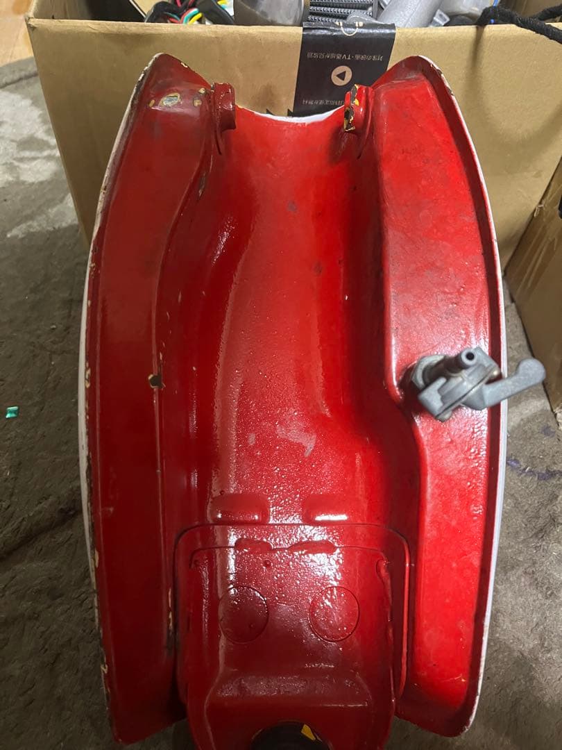 ゆ*う様 6V純正 4Lモンキー 燃料タンク タンク内比較的綺麗