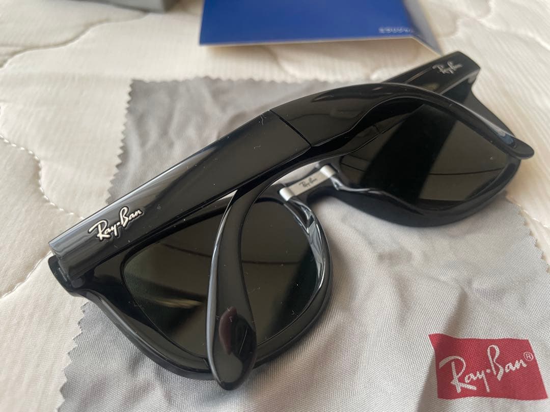 【美品】Ray-Ban 折りたたみサングラス RB4105 601