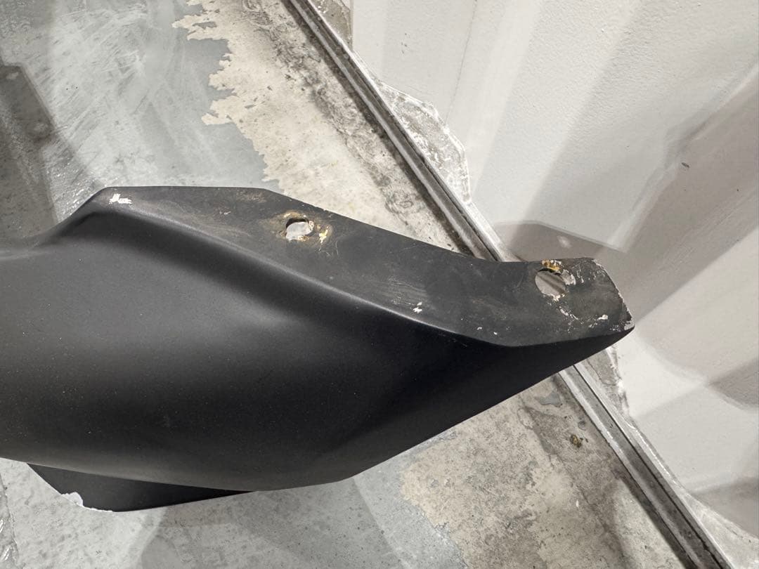 Z33 社外FRPフロントバンパー マットブラック 傷割れあり