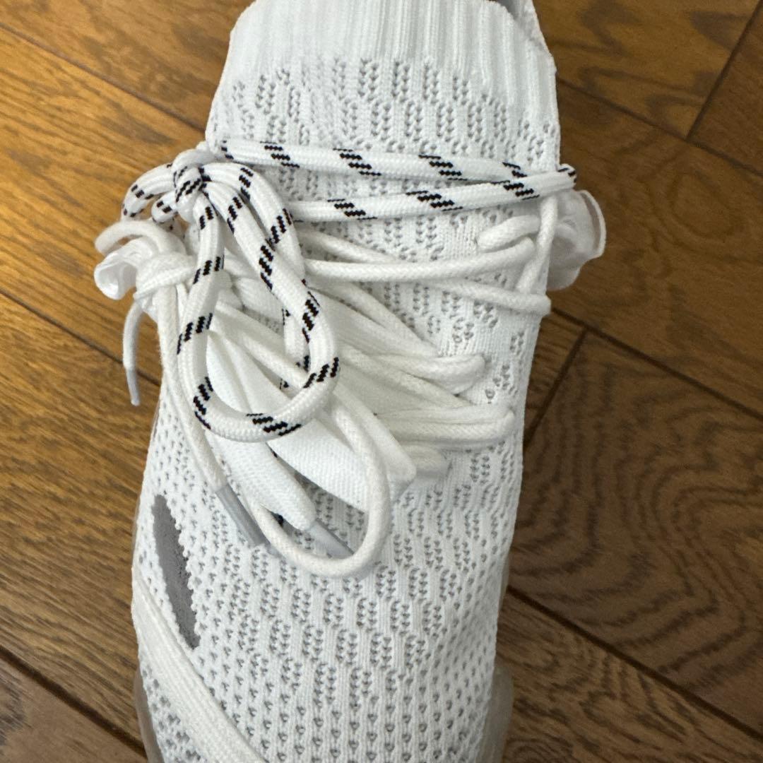 ミキオサカベ　スニーカー