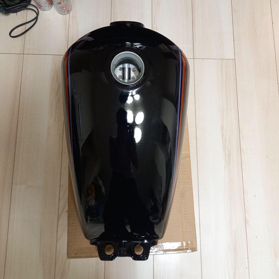 スズキ　純正GN125　2F　ガソリンタンク　未使用品