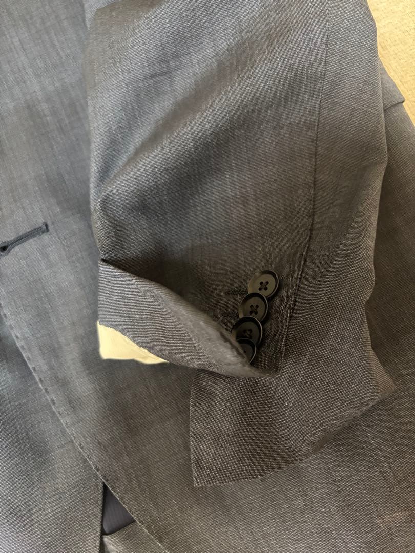 Loro Piana ダークブルー 夏用スーツ