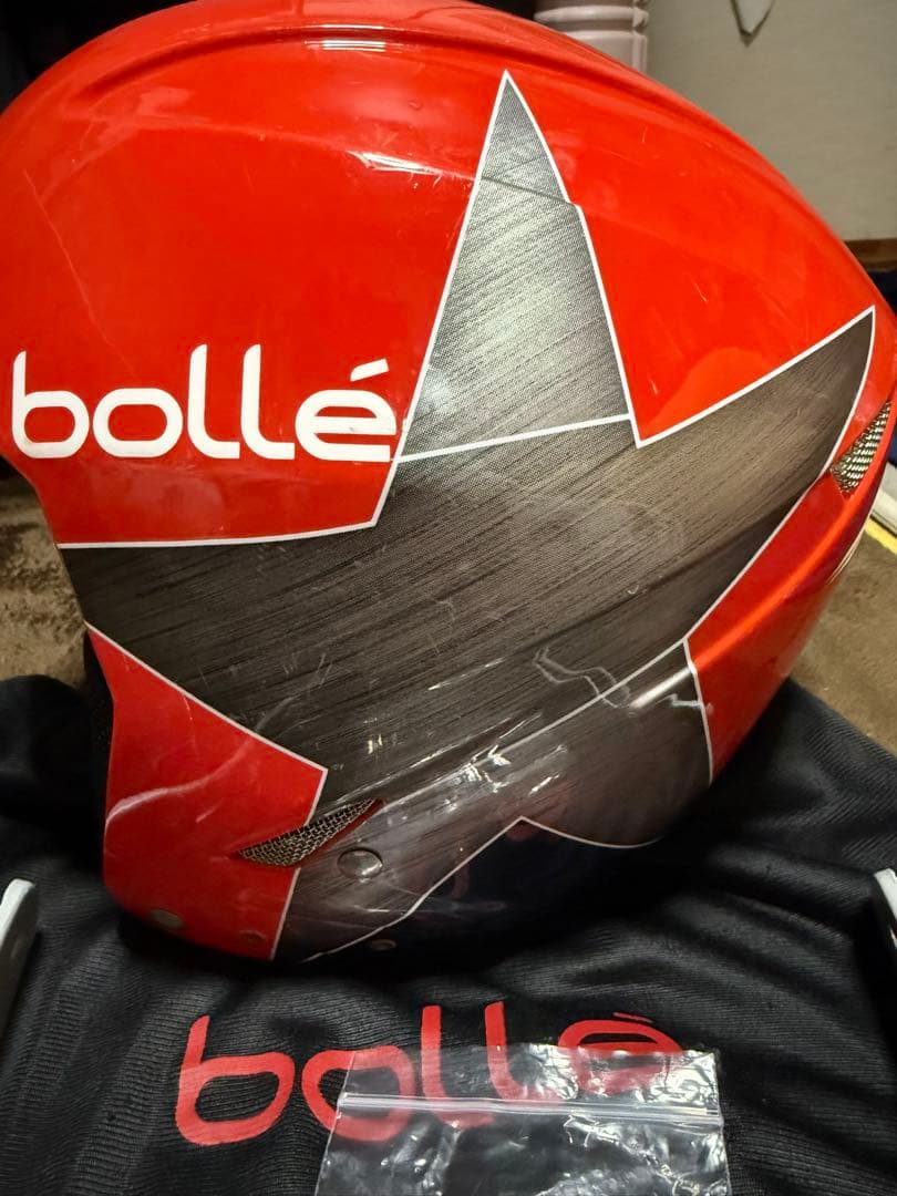 スキー　ヘルメット　58cmボレー SAJ FIS対応　チンガード　アルペン