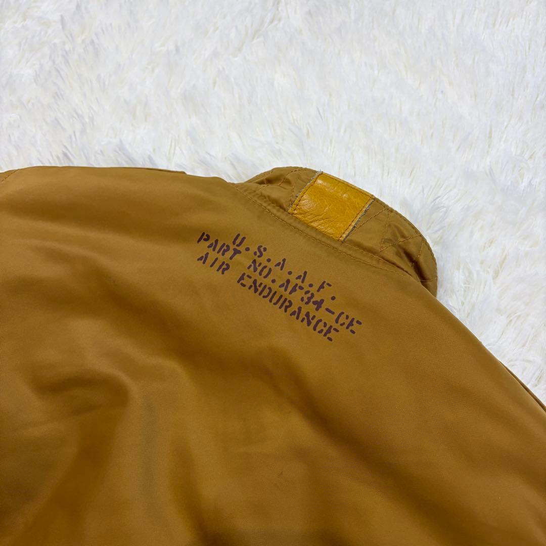 【美品】AVIREX MA-1 ボンバージャケット ペイント 中綿 タン M