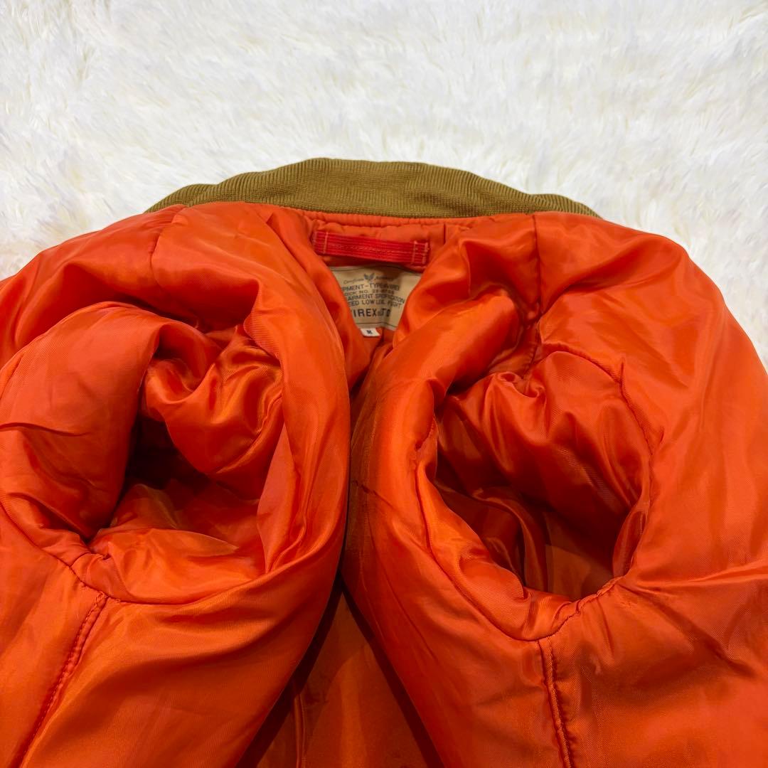 【美品】AVIREX MA-1 ボンバージャケット ペイント 中綿 タン M