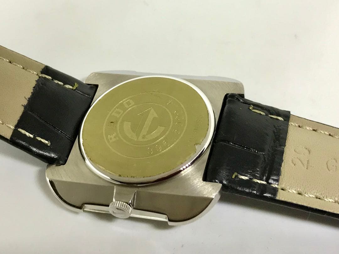 ミ*ー様 ヴィンテージ・ラドー エレガンス ・スクエア 黒文字盤 メンズ腕時計