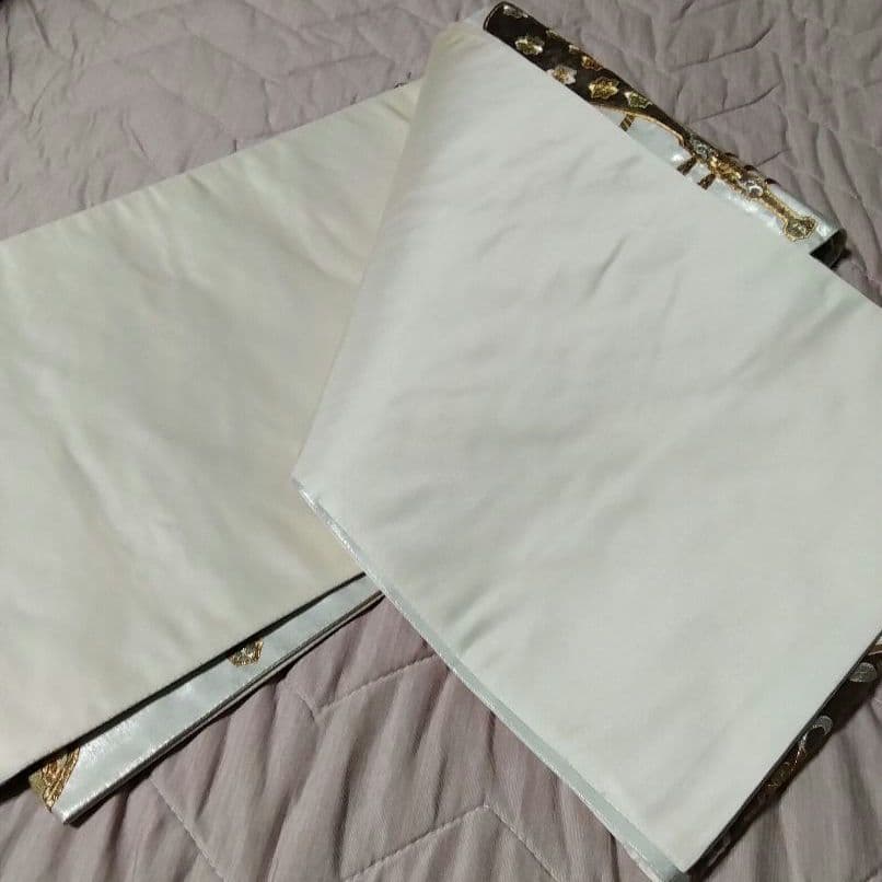 楽器琵琶と花の刺繍 袋帯