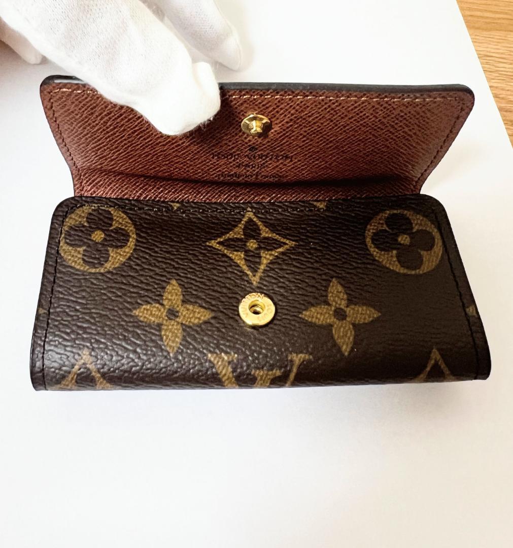 LOUIS VUITTON ルイ・ヴィトン/ミュルティクレ4/M69517