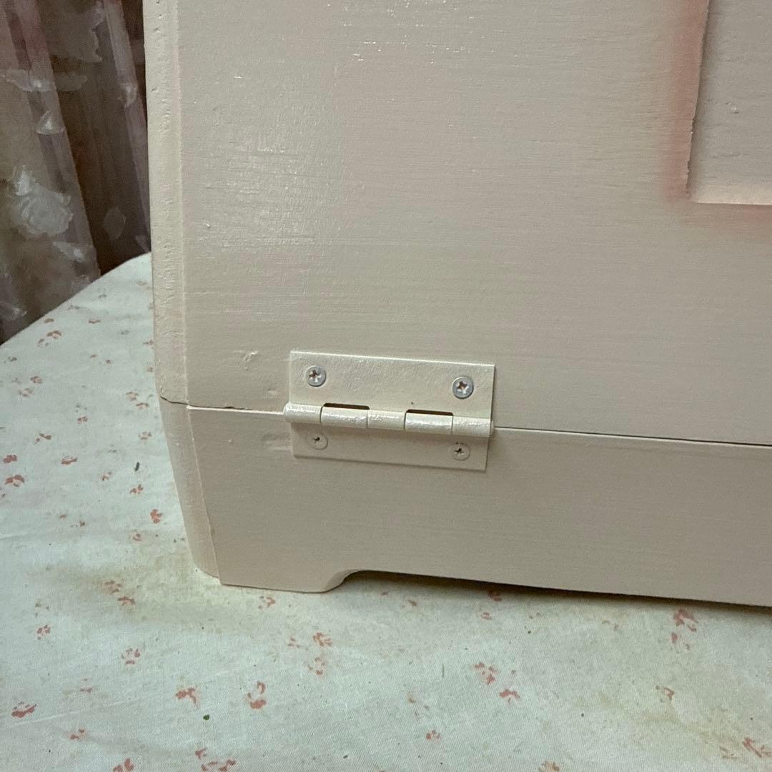 【限定特価)マニーローズ取手と薔薇ステンシルの ブレッドボックスピンク　パイン材