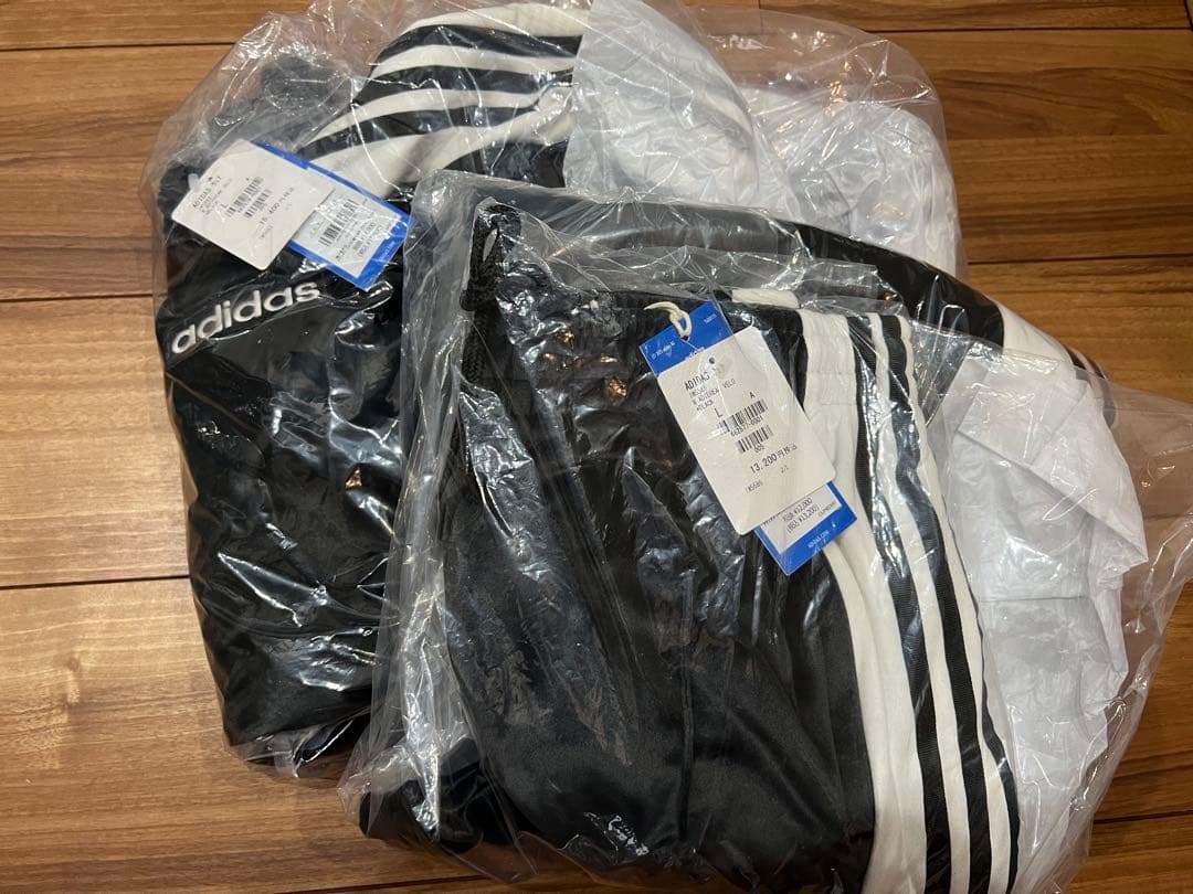 トップス adidas w adibreak velour tt/tp Black L