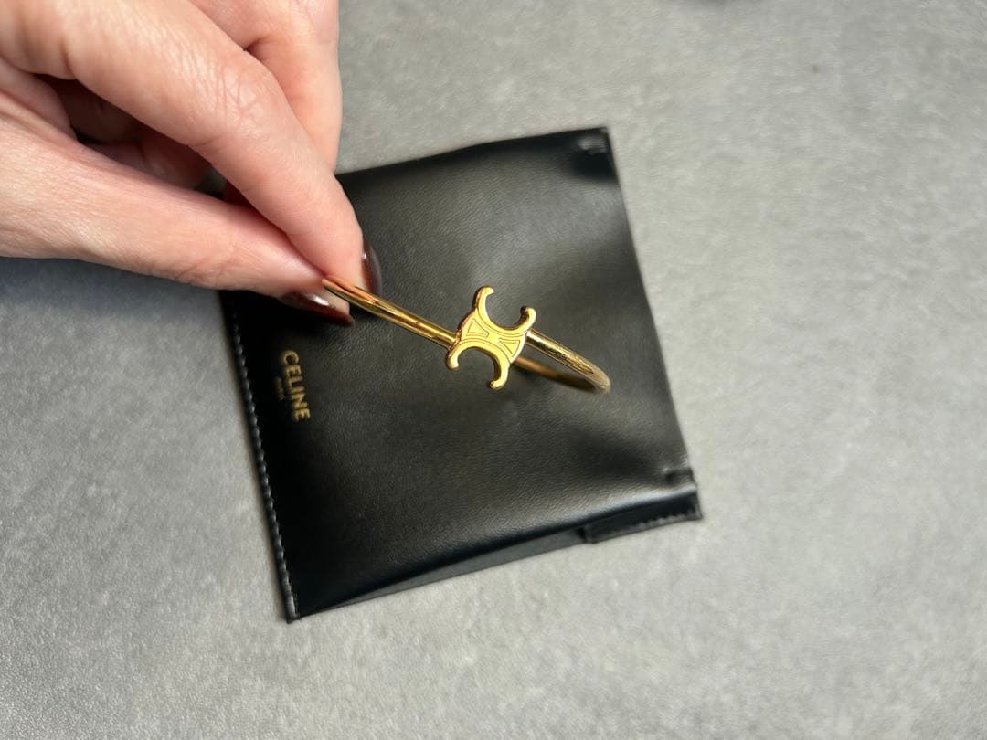 hy⭐︎超美品CELINEトリオンフバングル セリーヌトリオンフブレスレット