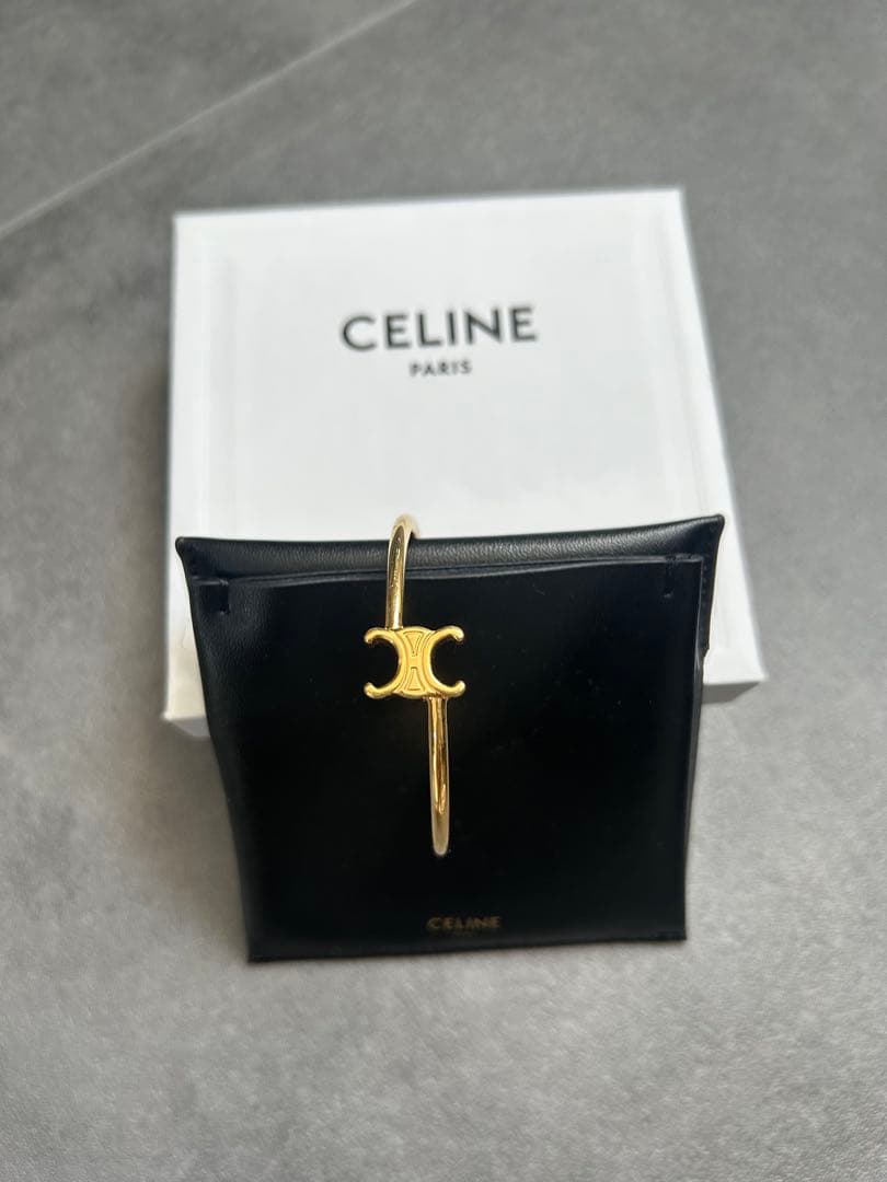 hy⭐︎超美品CELINEトリオンフバングル セリーヌトリオンフブレスレット