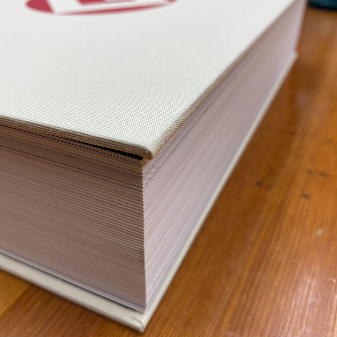 GOOD DESIGN AWARD 2018 大型本　ケース無し