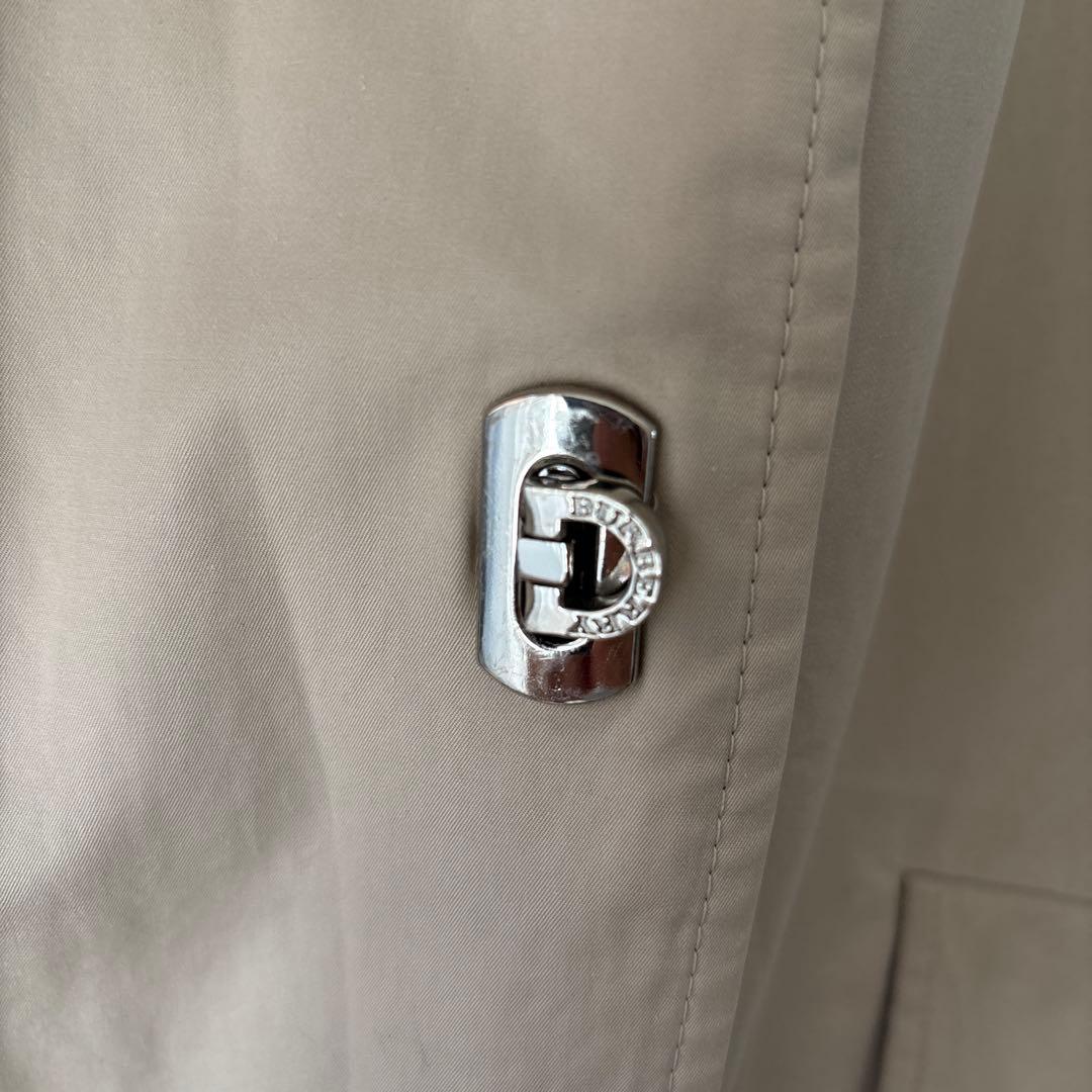 ベージュ ステンカラーコート チェック柄袖