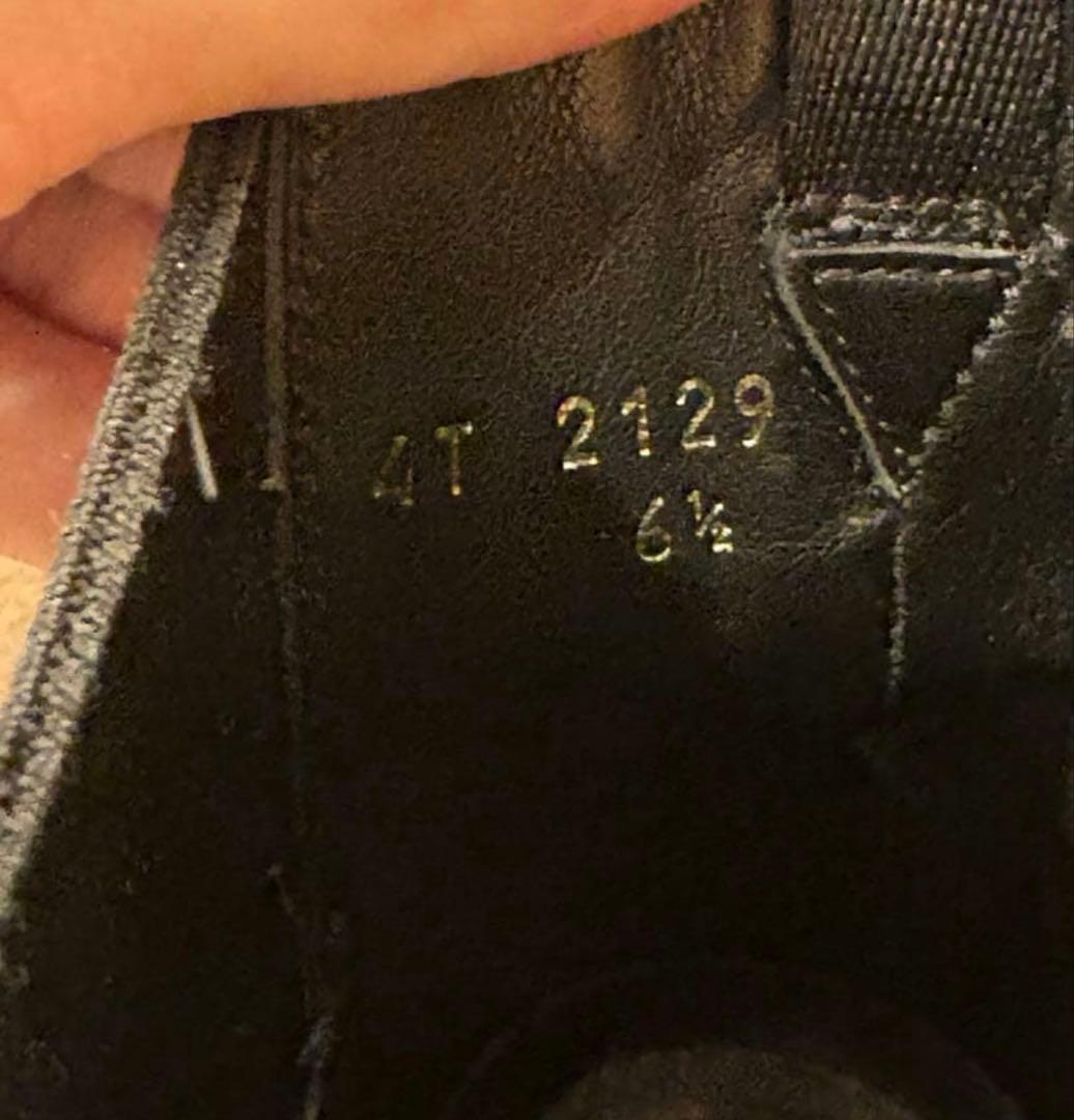 PRADA サイドゴアブーツ