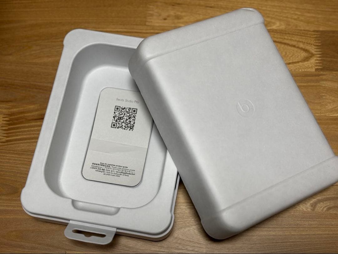 Beats Studio Pro ブラック ワイヤレスヘッドホン 収納ケース付き