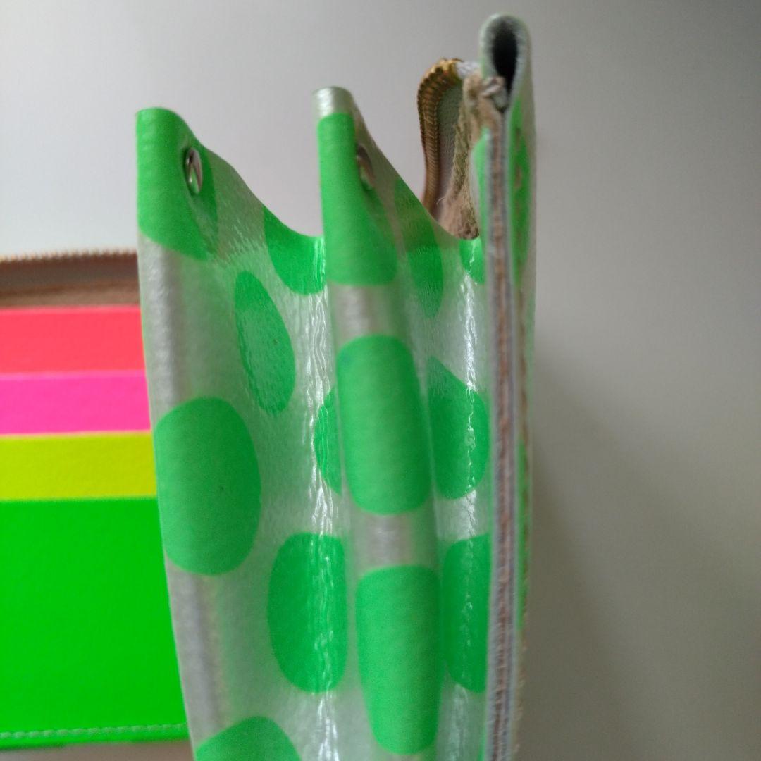 carmine カラフルドット２つ折り財布