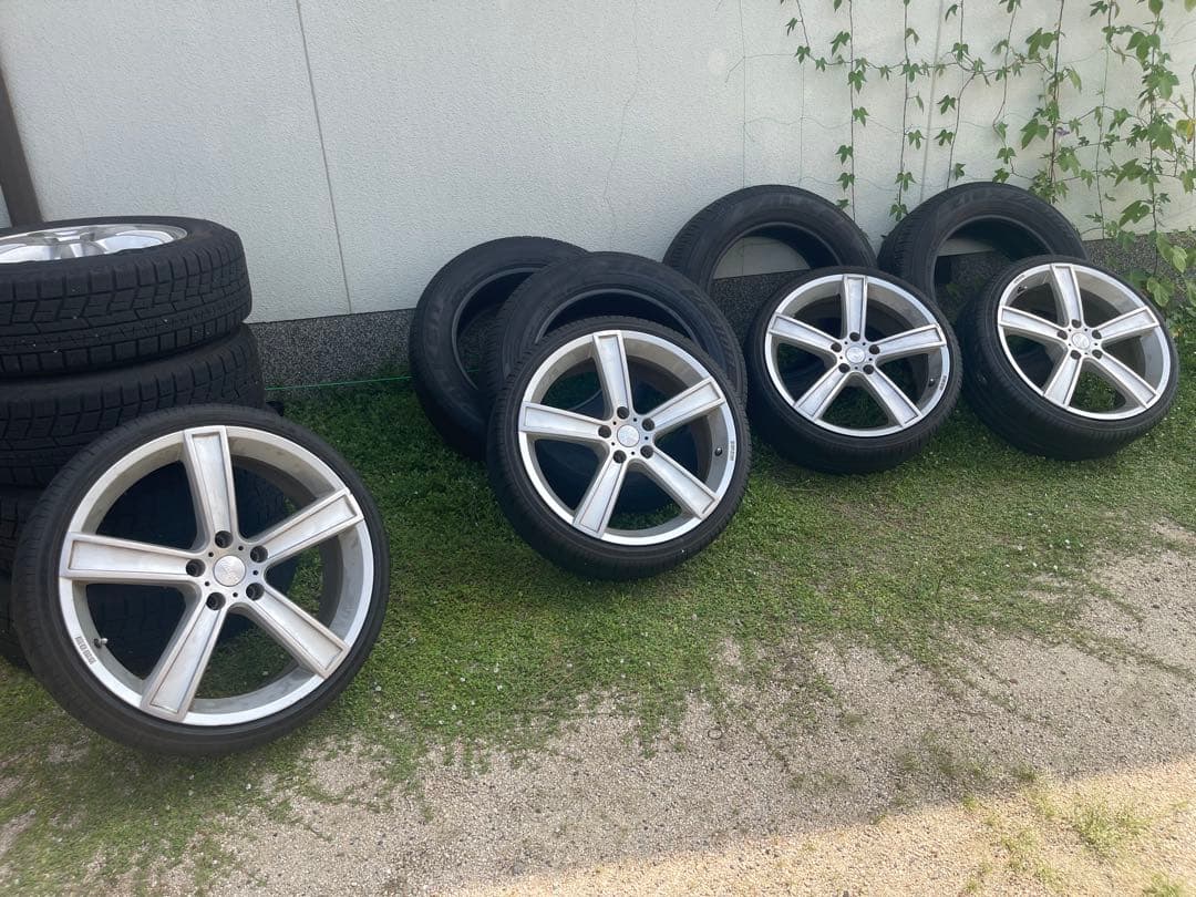 momo ホイール　19インチ　8j 114.3