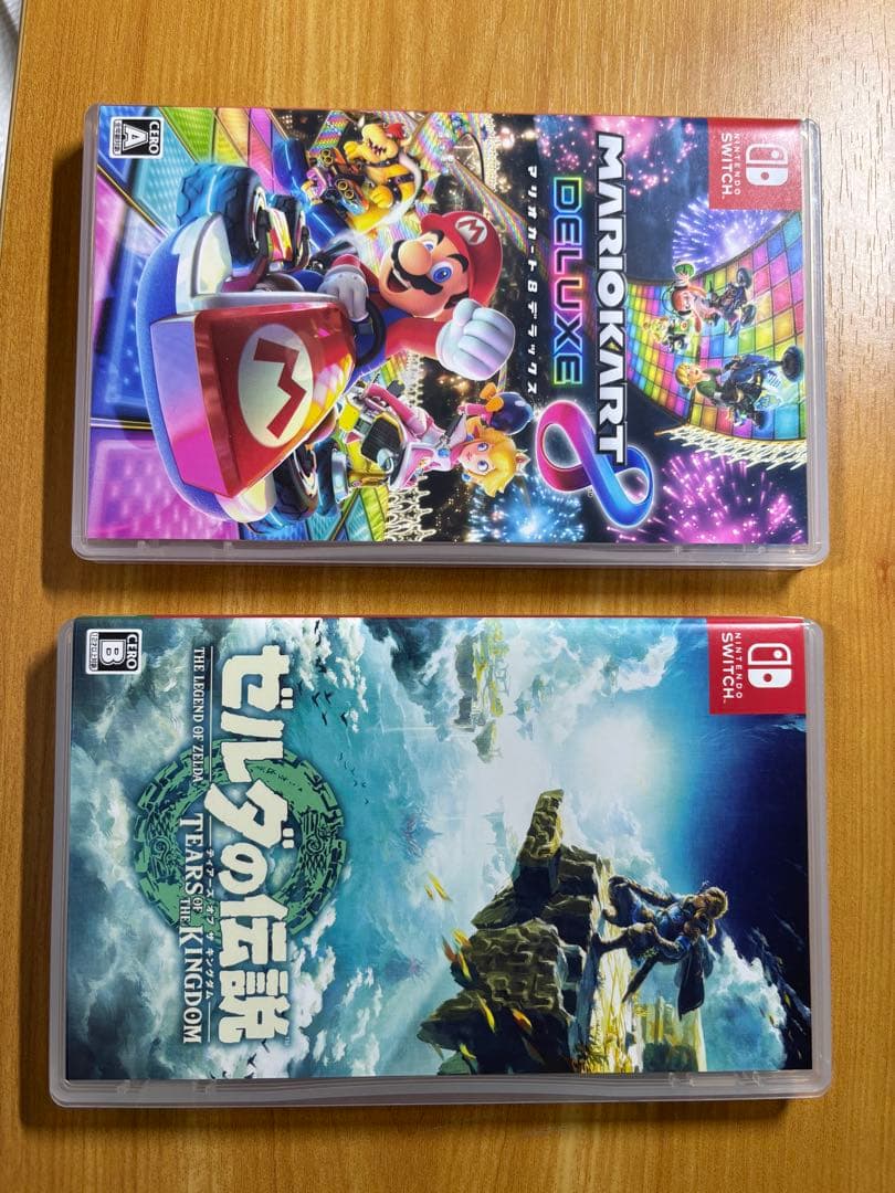 Switchソフト2本　ゼルダの伝説ティアーオブザキングダム、マリオカート8DX