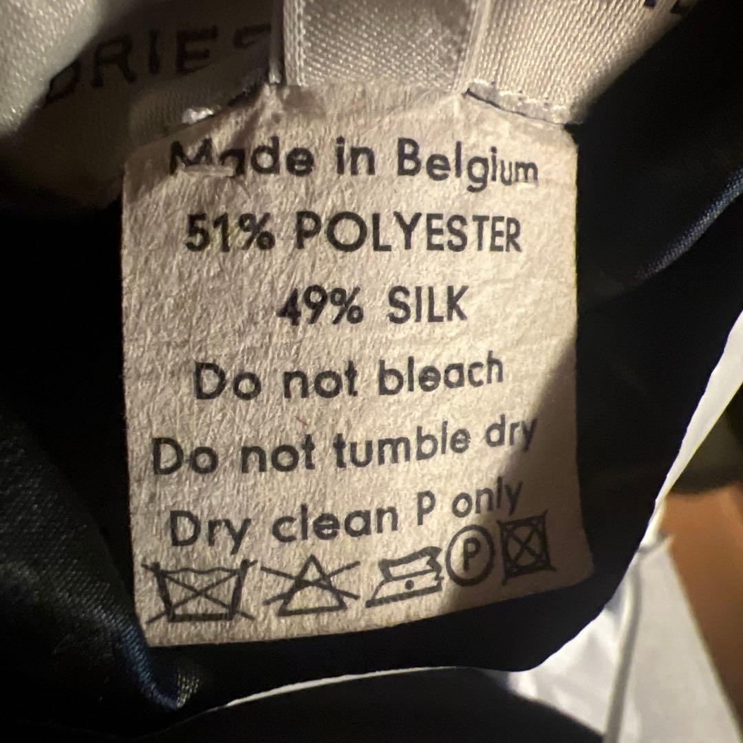 naaoooさま　ドリスヴァンノッテン　ダウン　ベスト　薄地