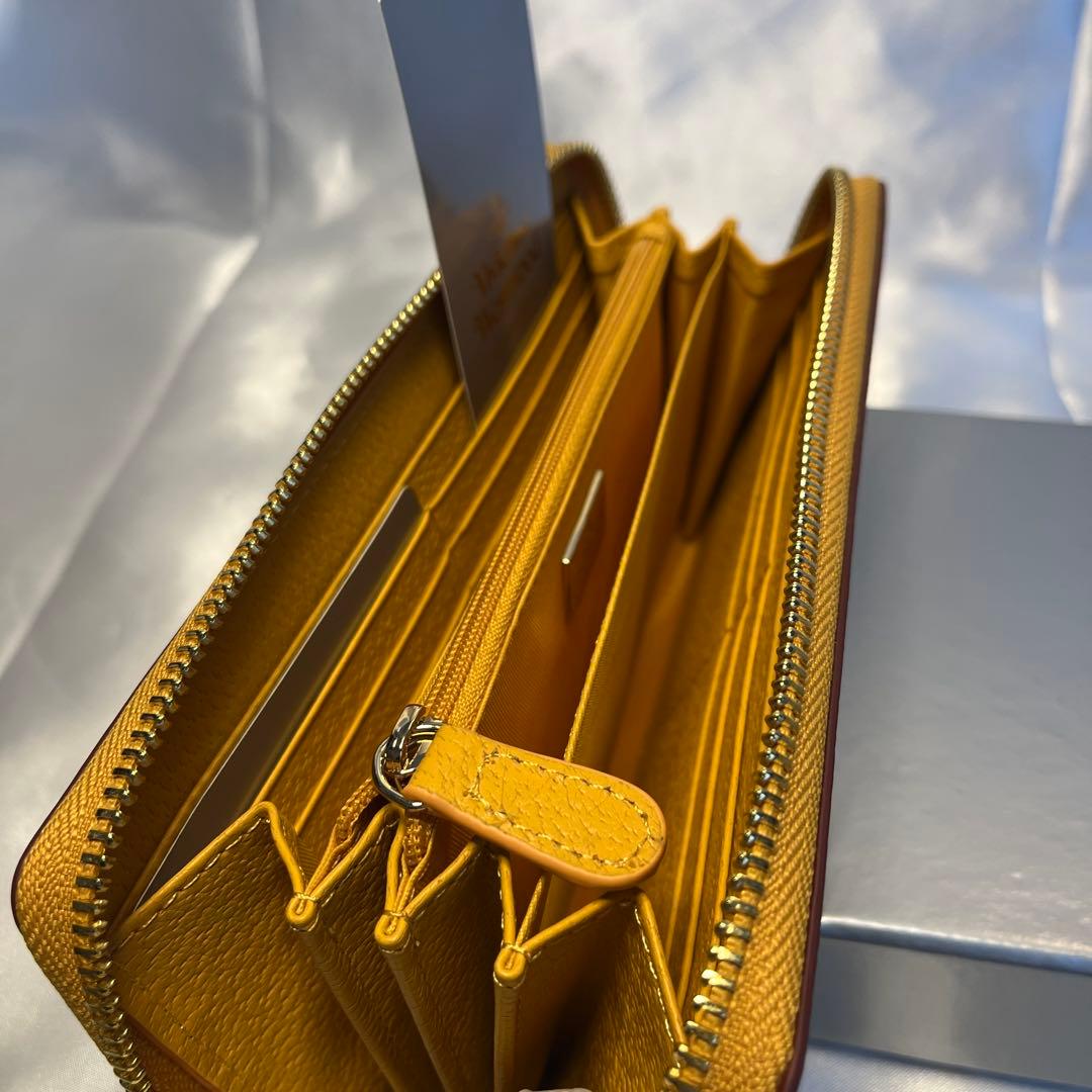 新品 Vivienne Westwood イエロー 長財布 縁起の良い黄色