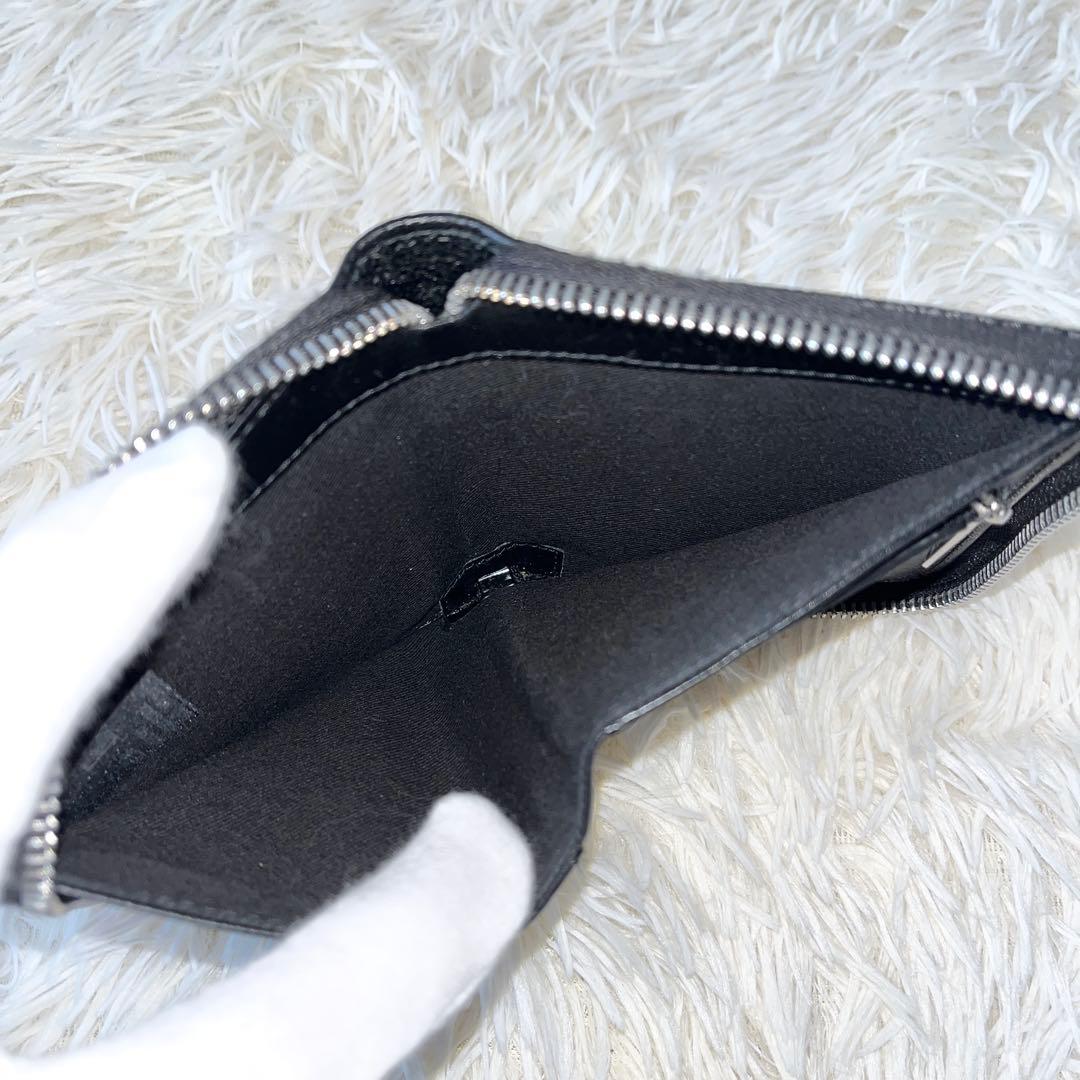 未使用級✨MAISON MARGIELA メゾンマルジェラ　二つ折り財布　レザー