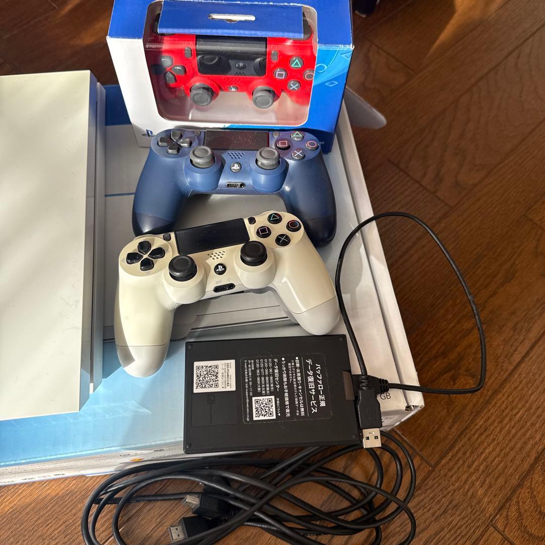 PlayStation4本体コントローラー3台BUFFALO 外付けSSD