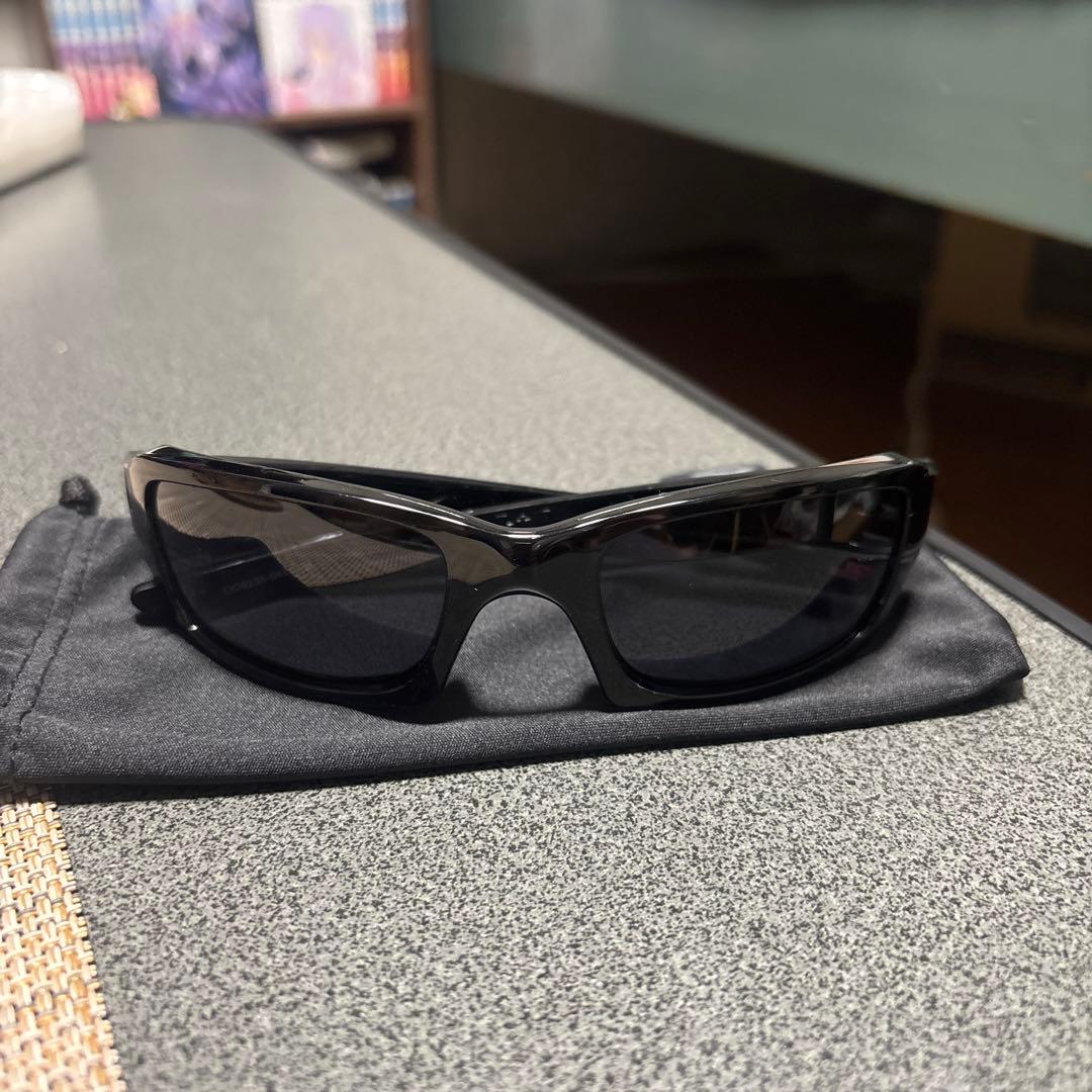 まりん　極美品】OAKLEYサングラス