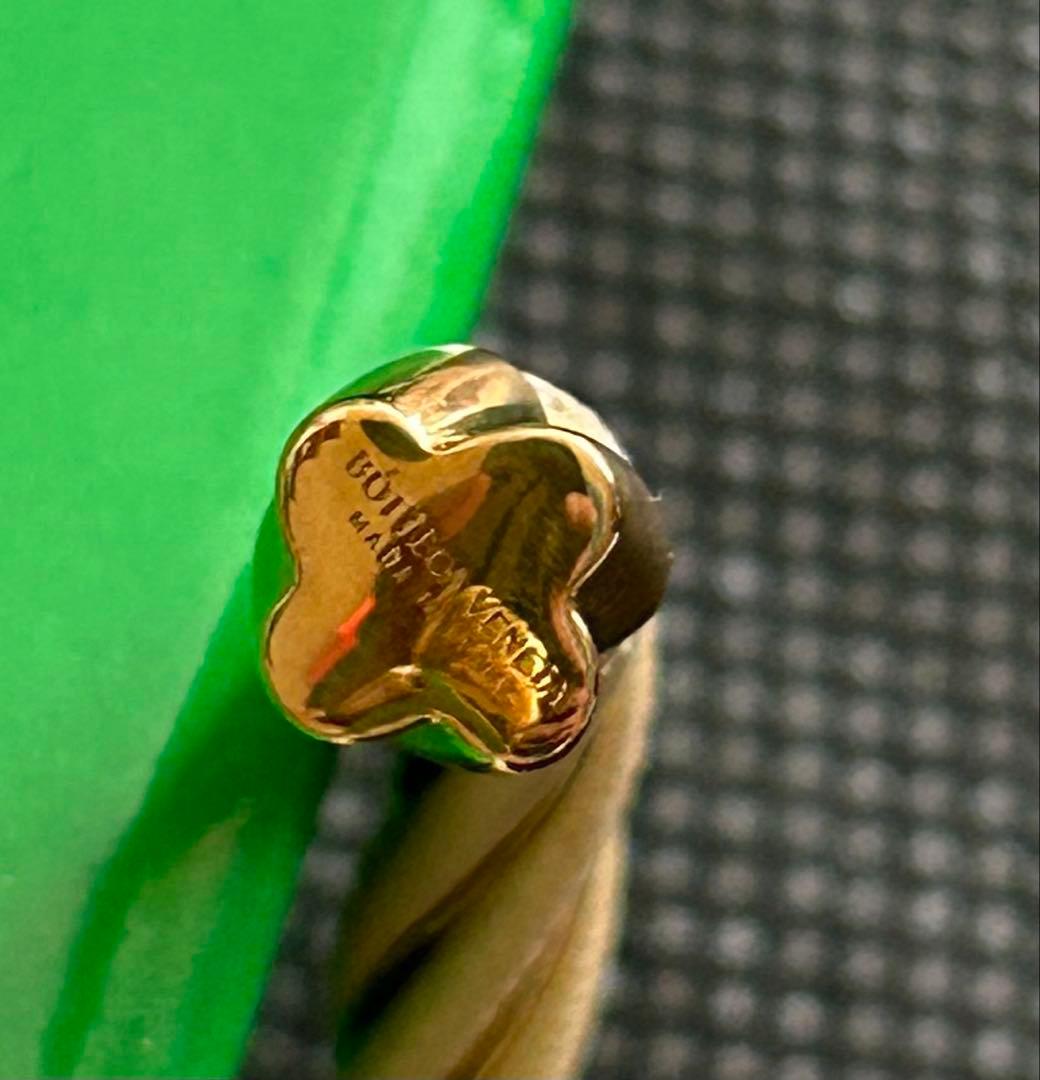 ボッテガヴェネタ AG925 レザー ツイスト バングル （ゴールドxベージュ）