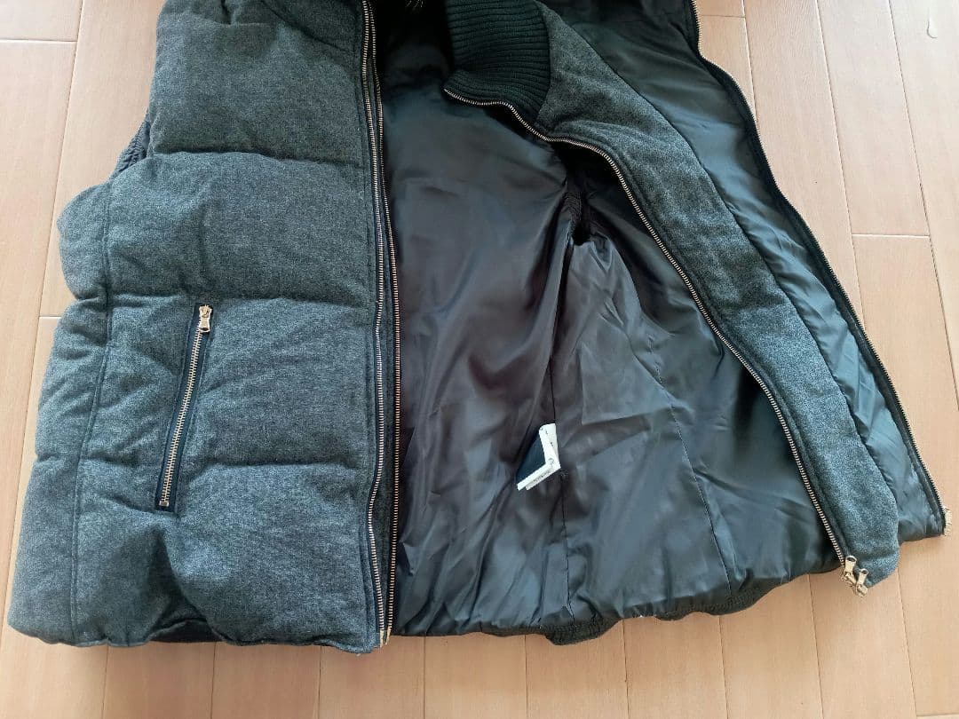 TATRAS グレー ダウンベスト ファー付き