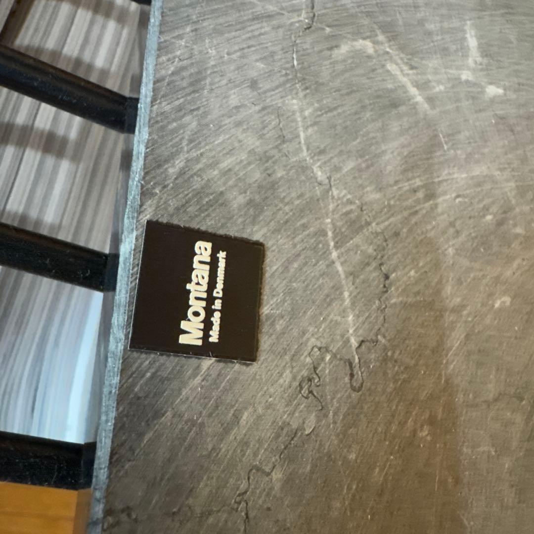 Montana モンタナ　Panton Wire Top Panel 大理石