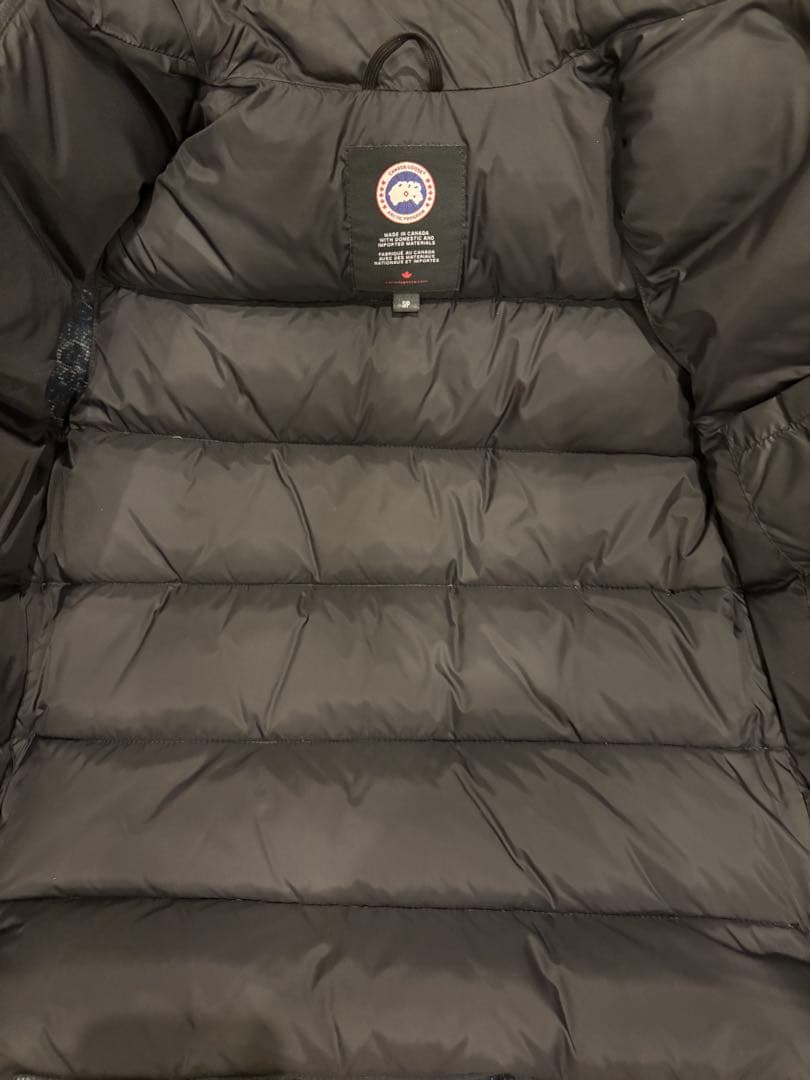 極美品  カナダグース ダウンベスト ブラック レディース