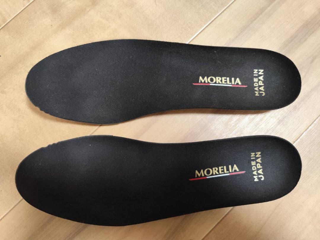 Mizuno Morelia2 サッカーシューズ ホワイト/ブラック/レッド