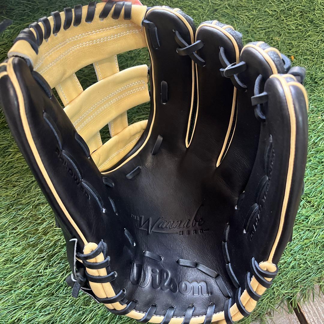 2025年限定モデルThe Wannabe Hero DW5型Wilson軟式用