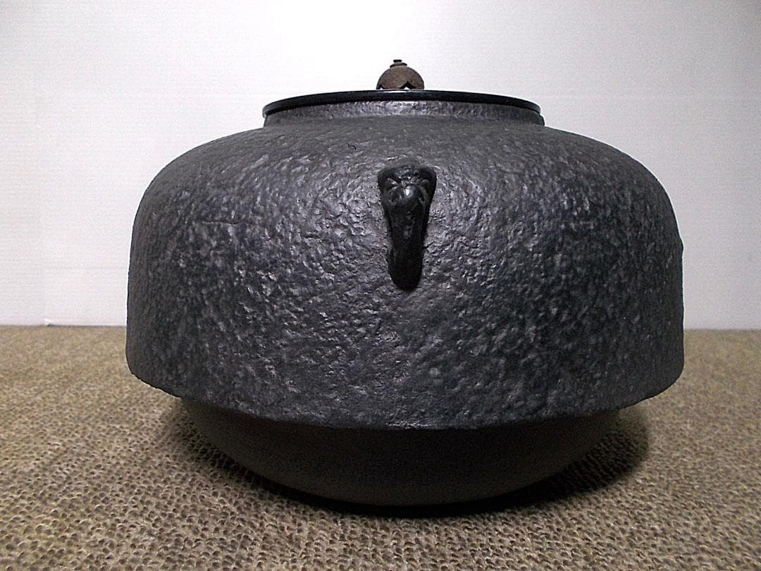 茶道具 織部焼風炉型野々田電熱器 茶釜 動作品 送料込み